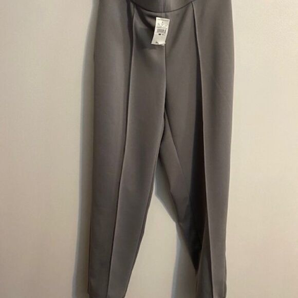 Ashley Stewart Gray Scuba joggers, size 10/12 - Picture 1 of 3